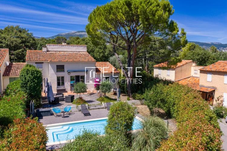 Grasse Saint-Jacques - Domaine privé et sécurisé
