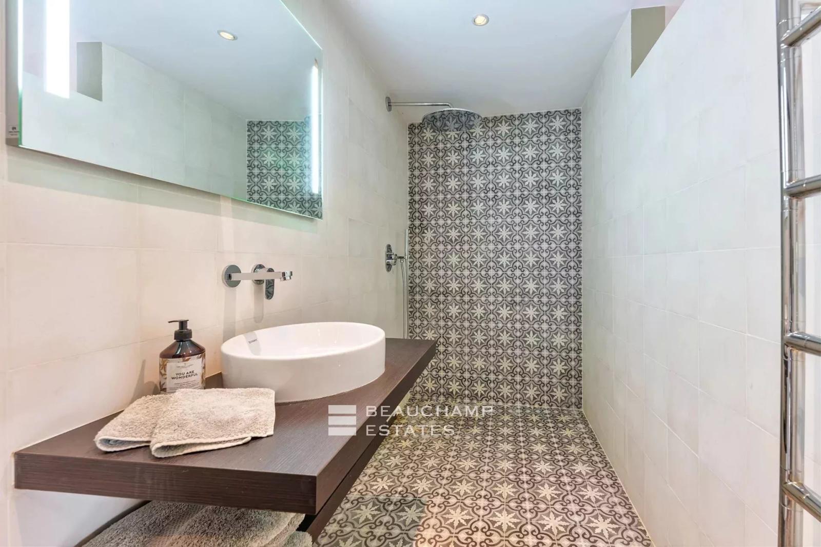 Duplex 4 chambres avec jardin - Cannes Centre