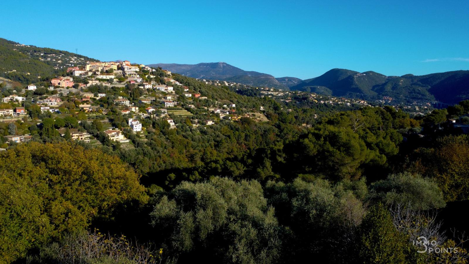 Villa familiale avec piscine – Secteur prisé