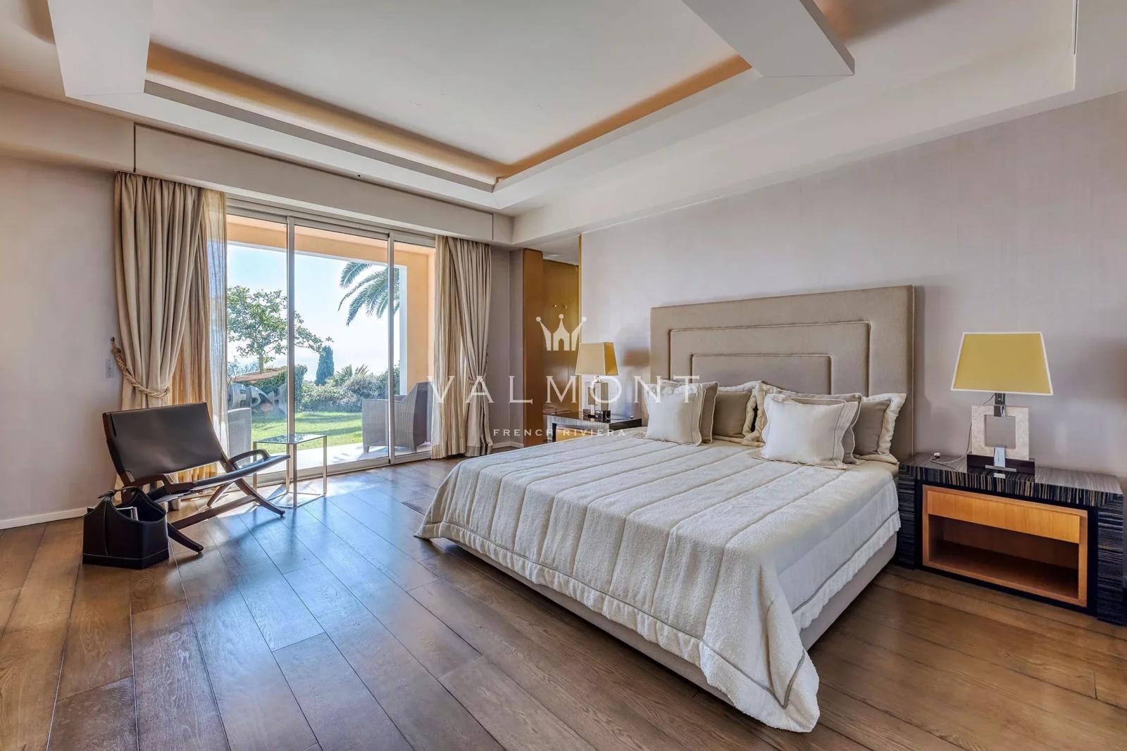 PROPRIÉTÉ D’EXCEPTION SUR LES HAUTEURS DE CANNES