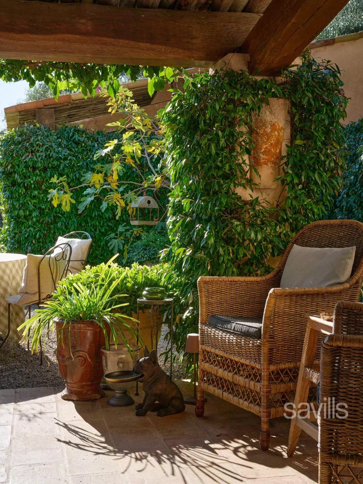 Propriété d’exception avec vues panoramiques