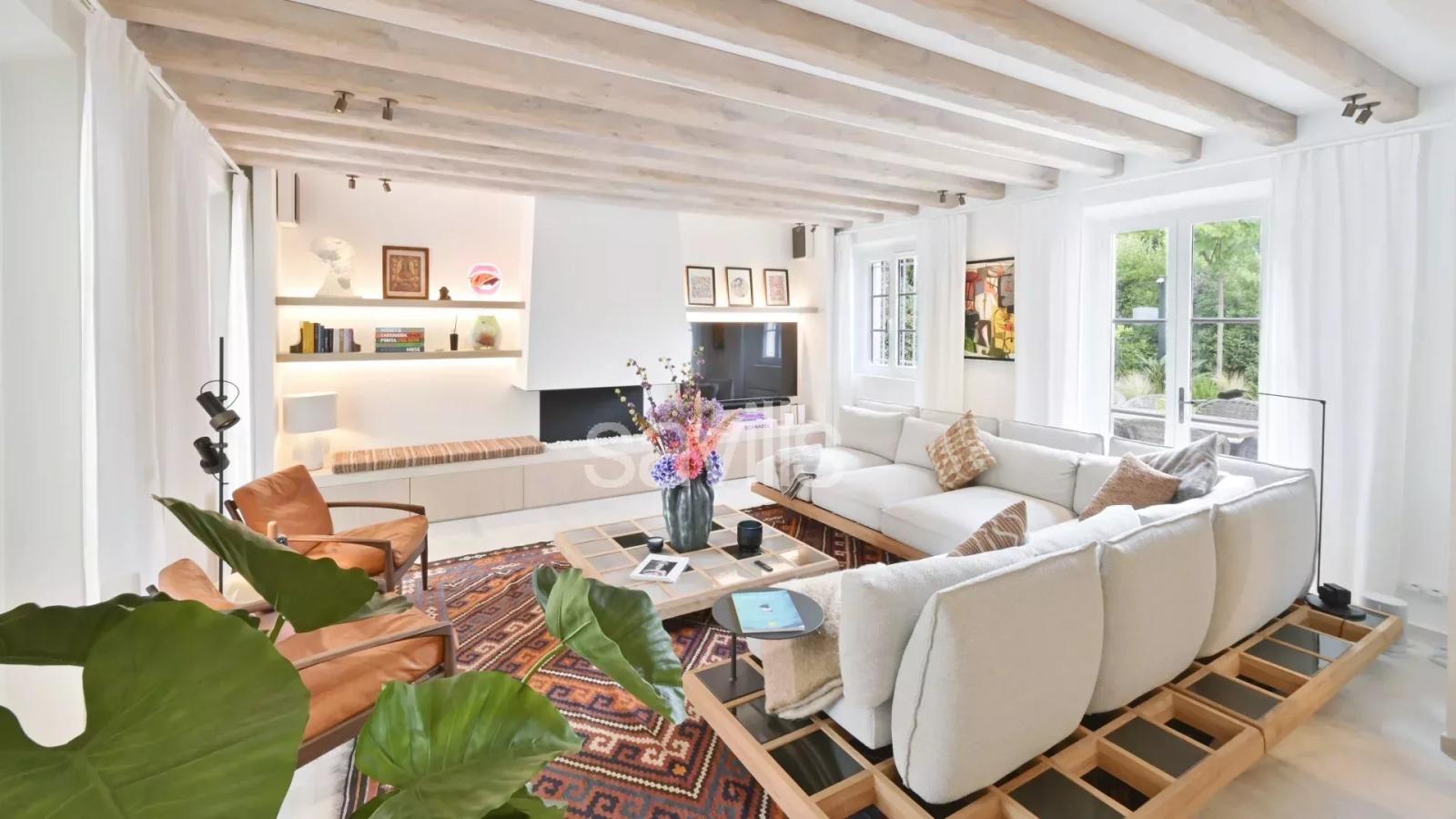 Ravissante villa 4 chambres dans Domaine Privé avec Piscine