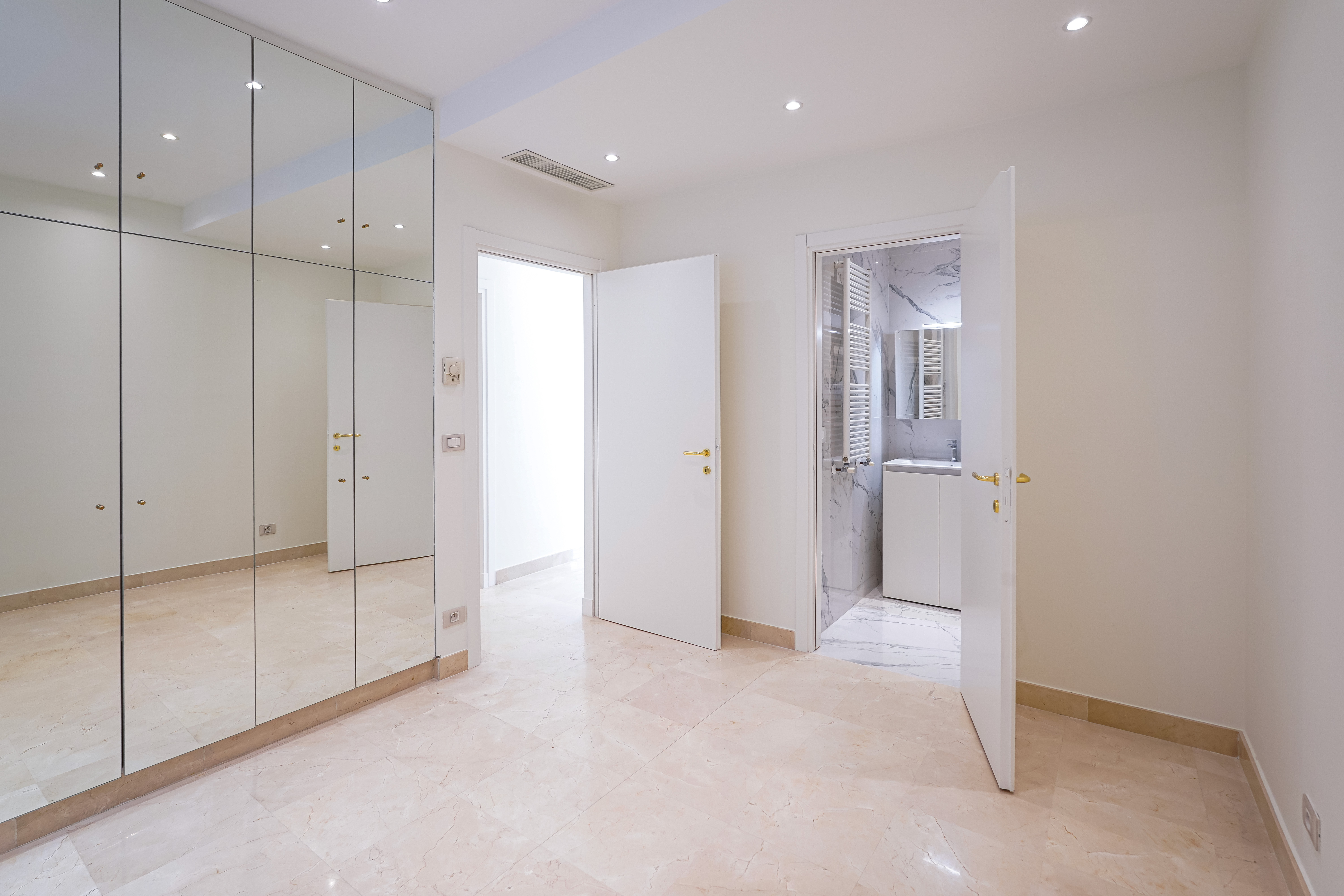 56007_chambre-zodiaque-valeri-agency-monaco-1785766836.jpg