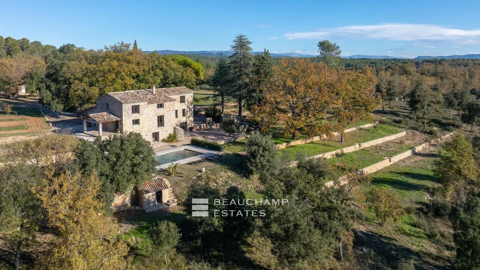 Bastide en pierre 5 chambres avec vue panoramiques - Lorgues