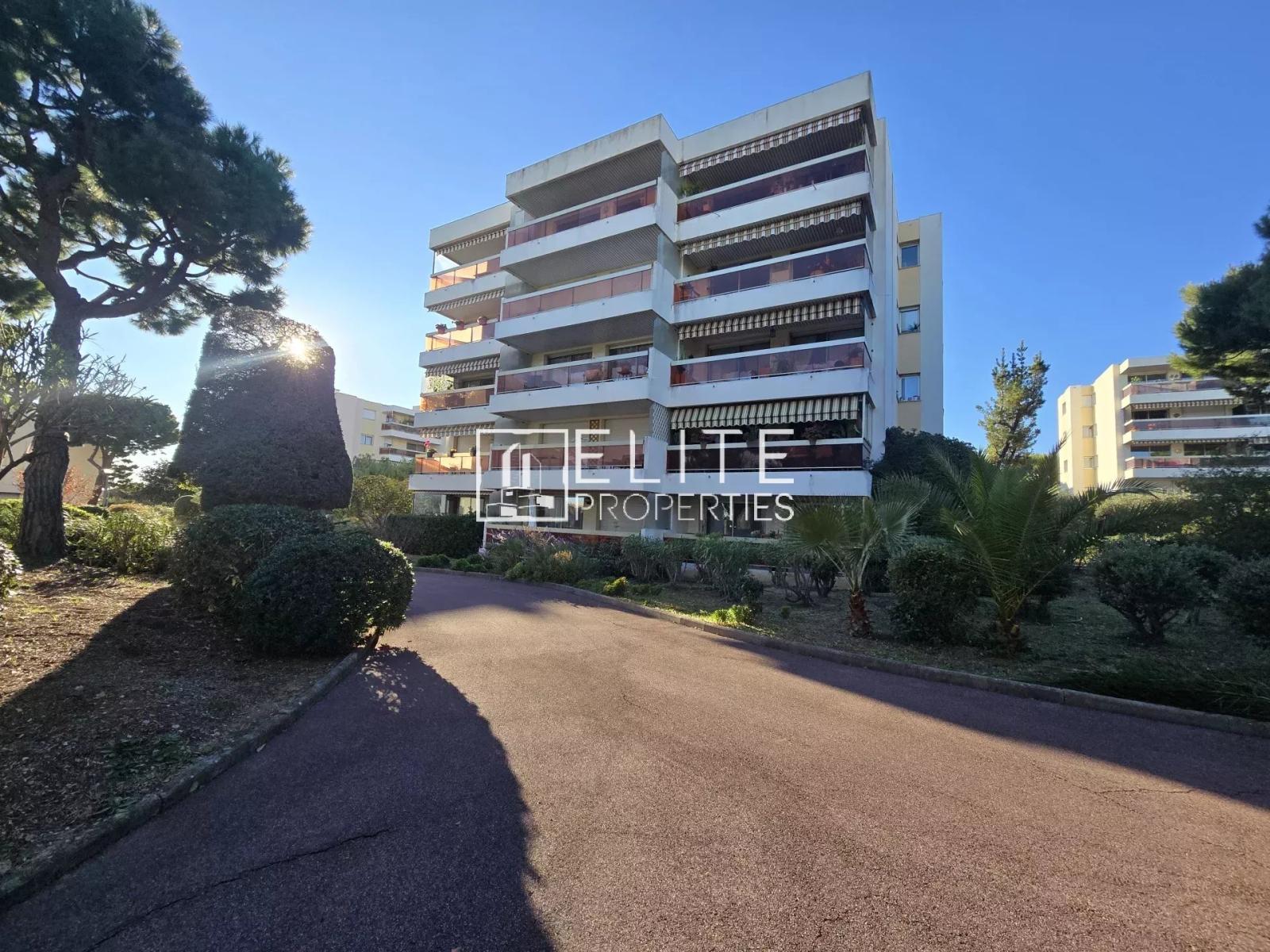APPARTEMENT 2 PIÈCES DE 67 m² + PARKING & CAVE – SAINT-LAURENT-DU-VAR