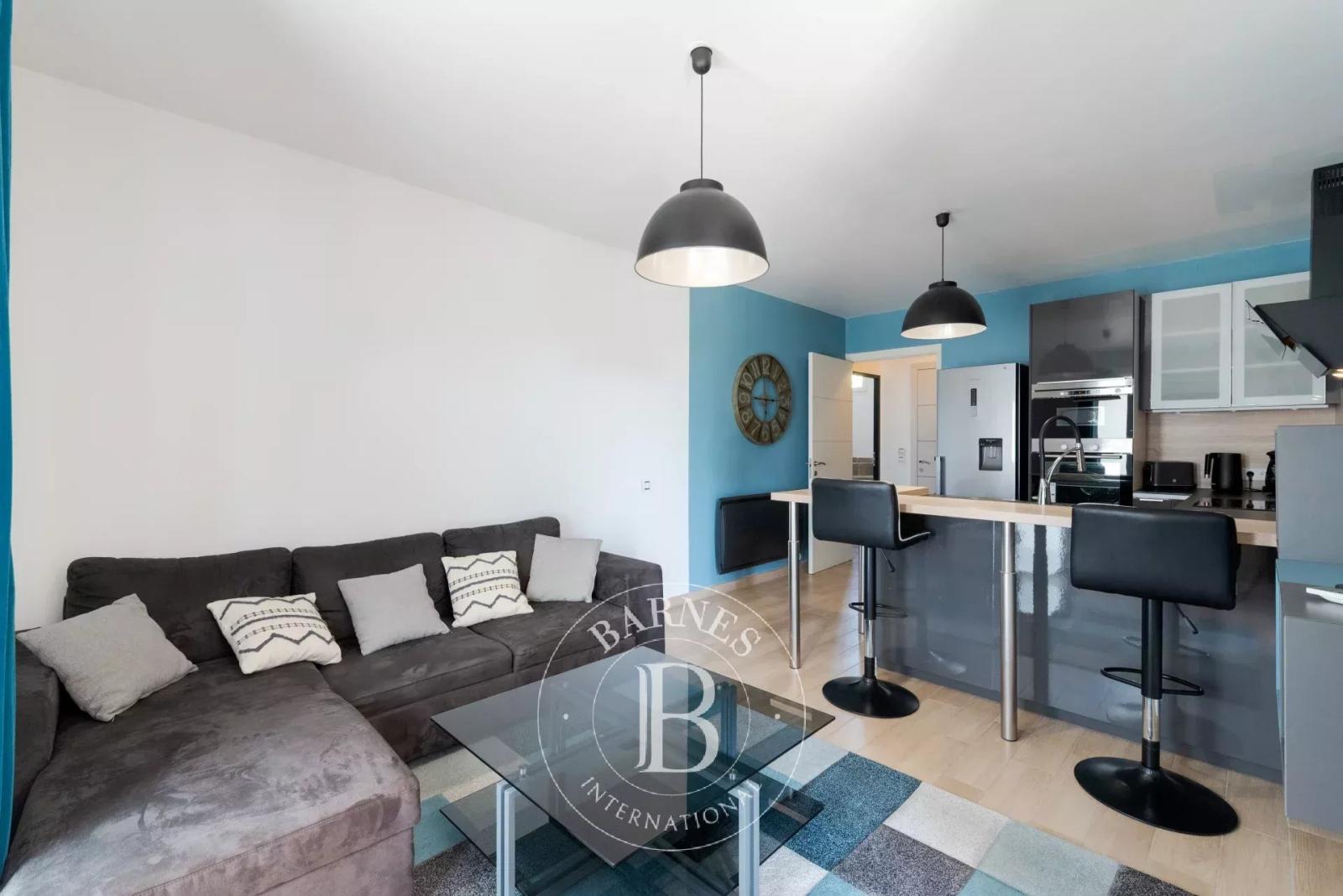 BIOT – Saint Julien – Villa contemporaine avec vue panoramique