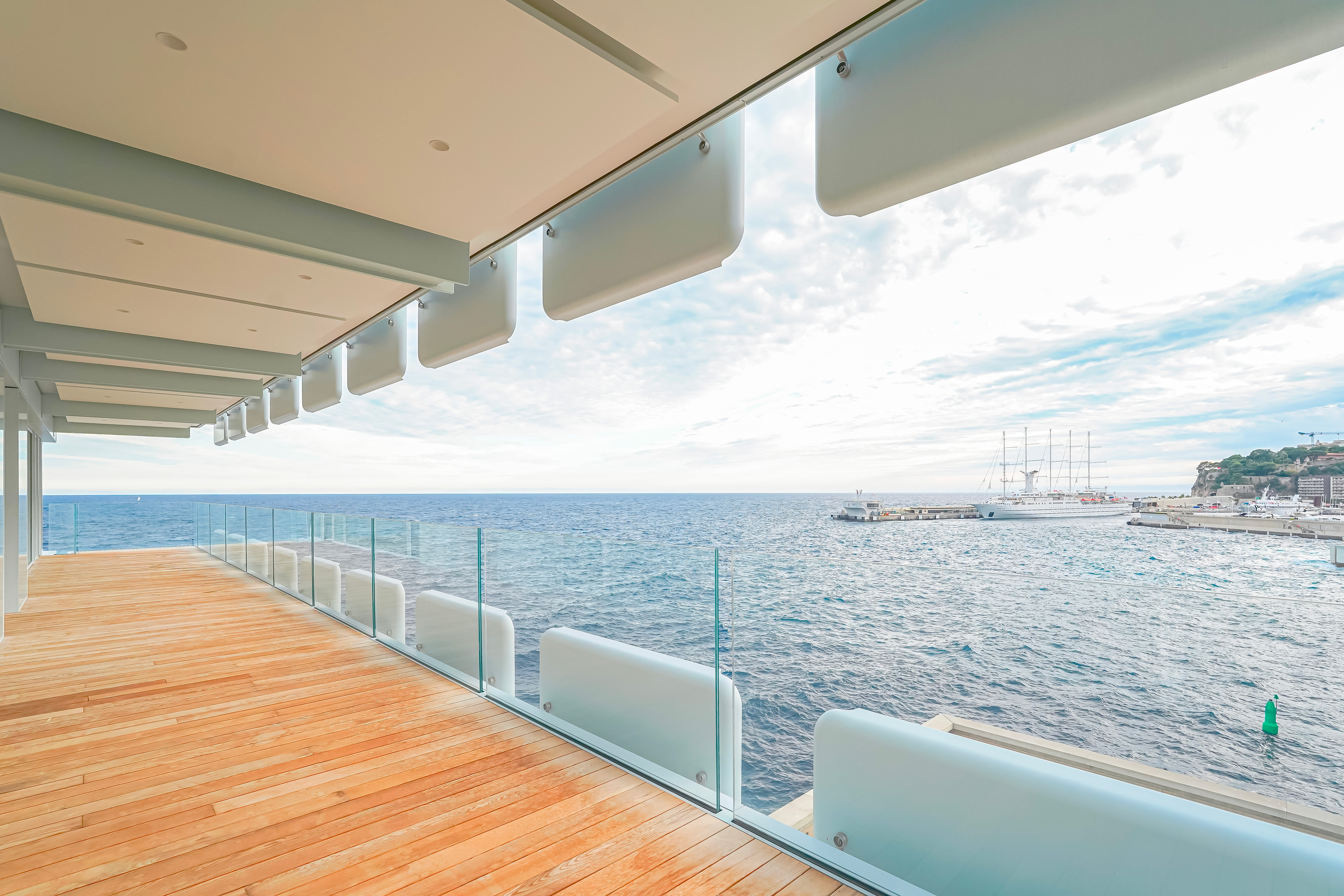 5a973_terrasse-vue-mer-2-renzo-barnes-monaco-1763138241.jpg
