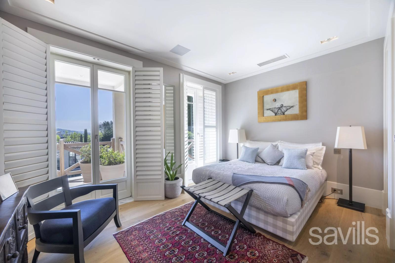 Élégante proprieté aux portes du village de Mougins