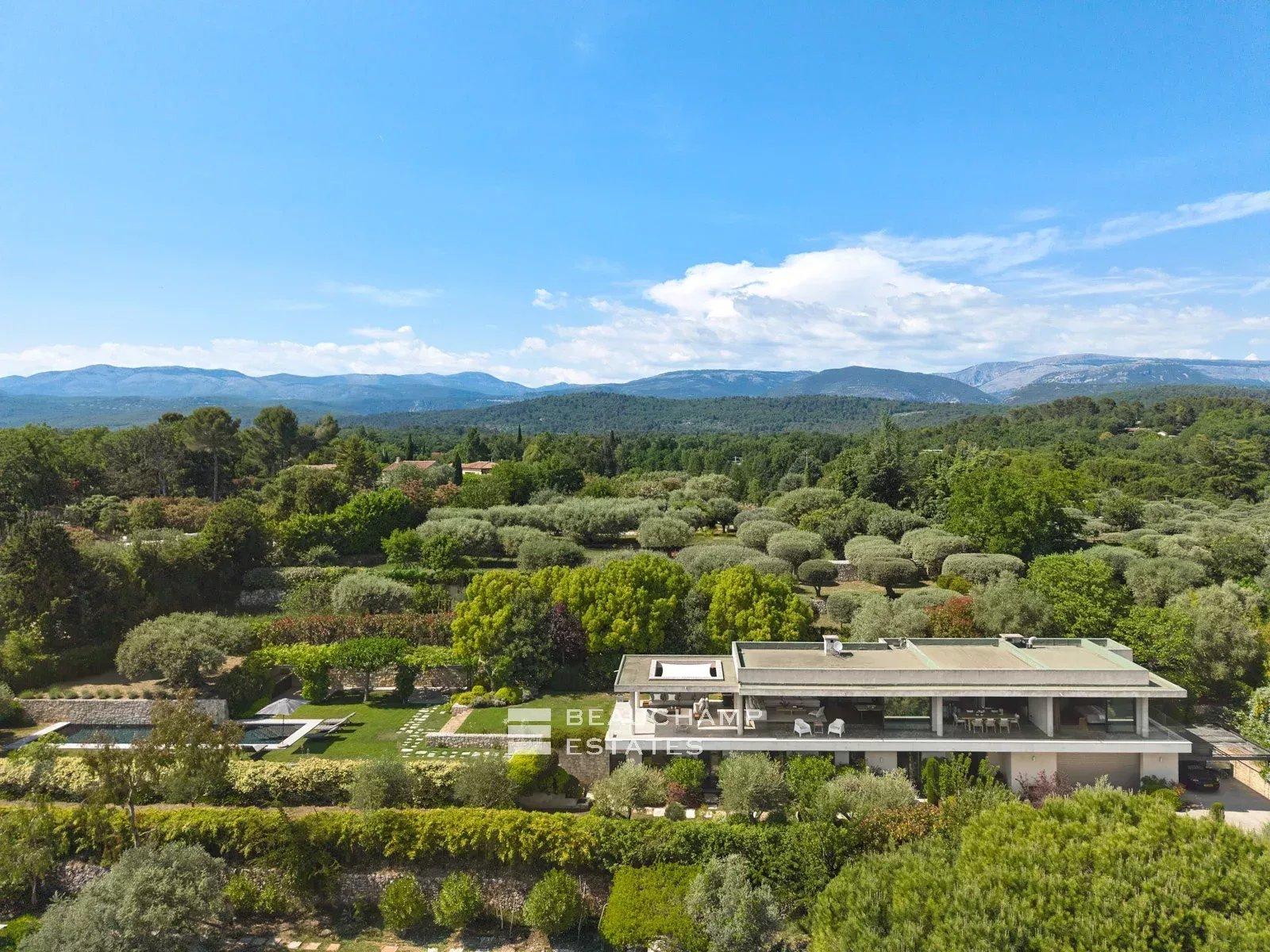 Exclusivité - Montauroux – Villa contemporaine avec vue panoramique