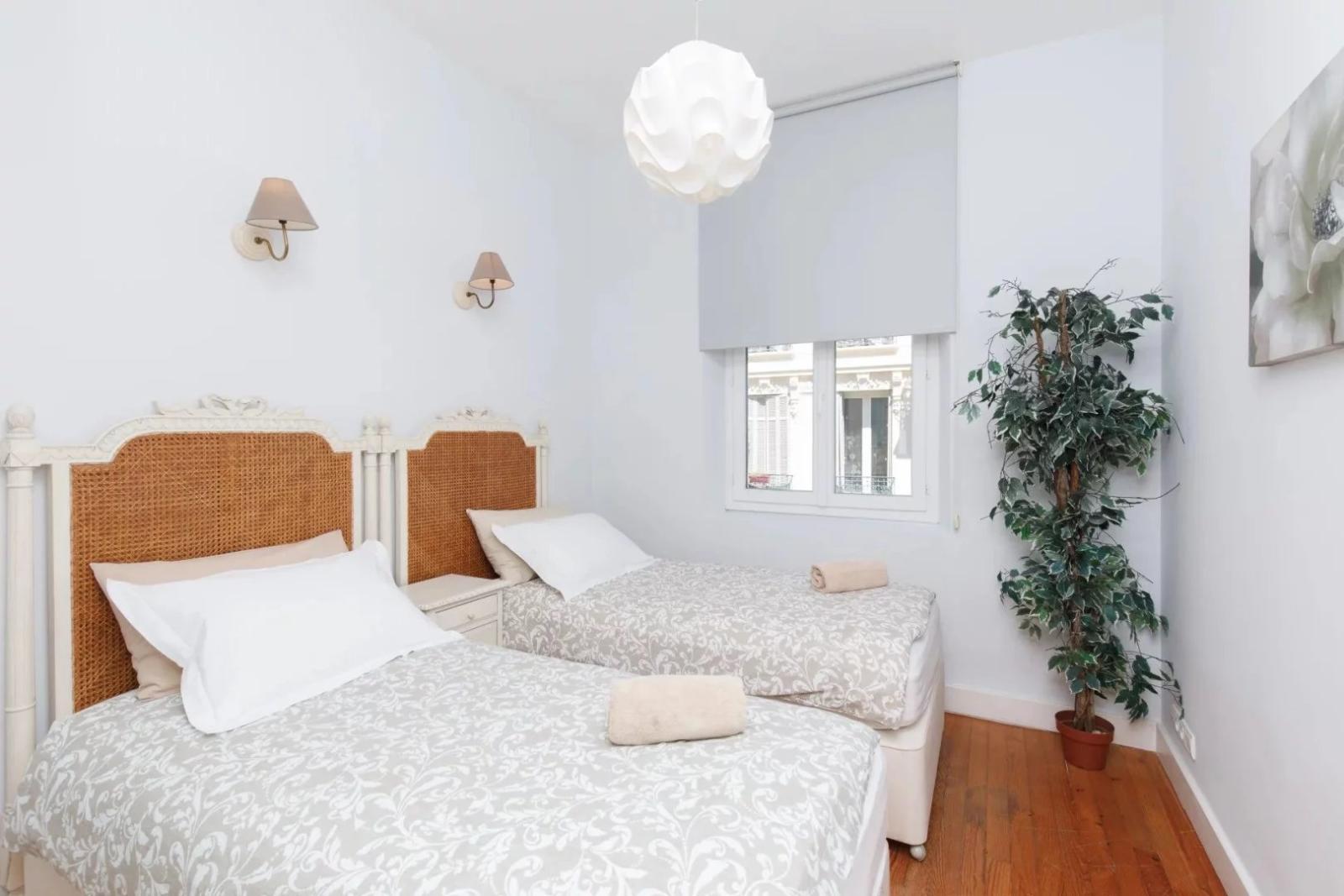 Appartement CANNES RUE HOCHE 3P TERRASSE