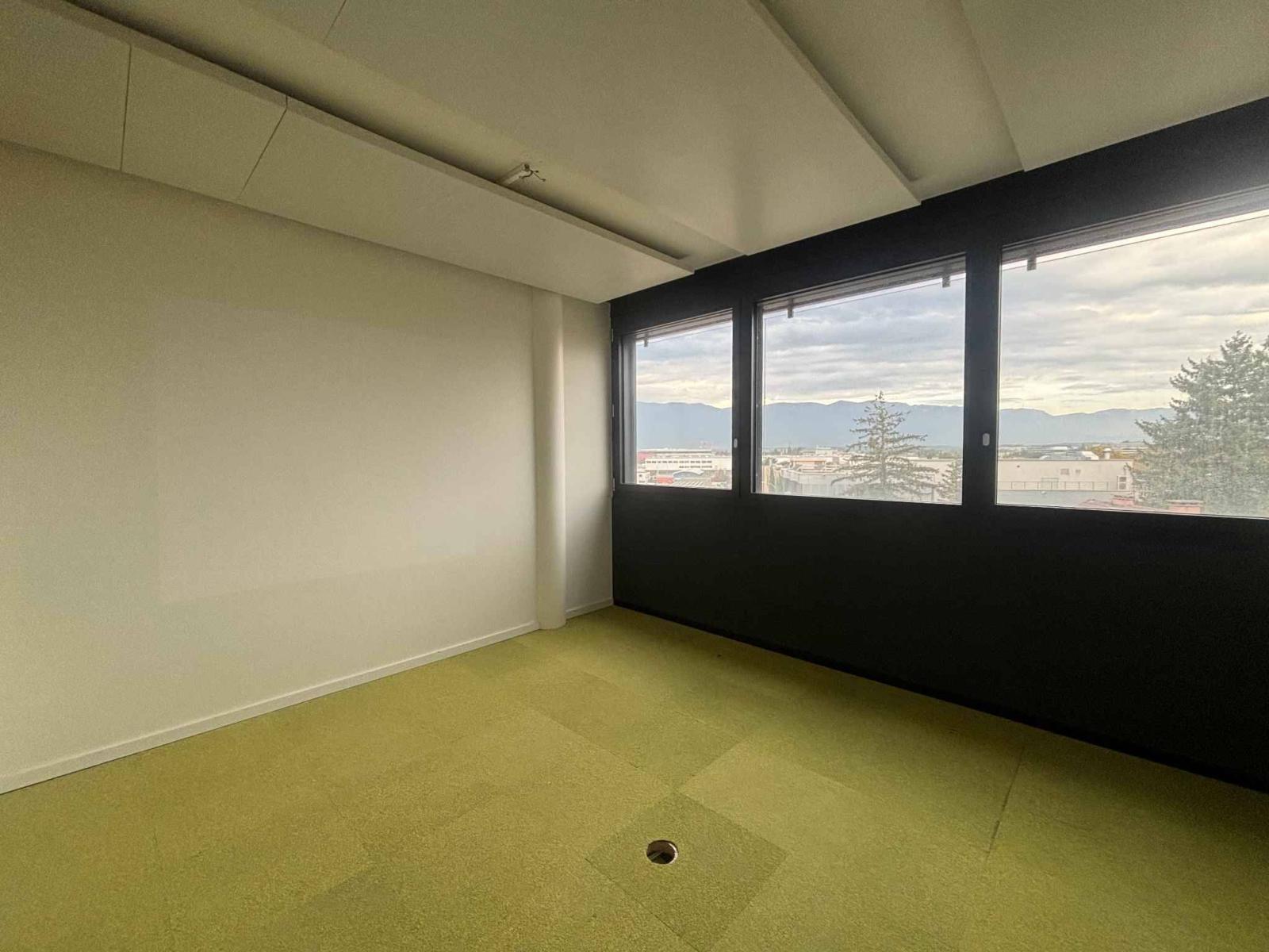 ARCenter – 522 m² de bureaux plug & play au 3e étage