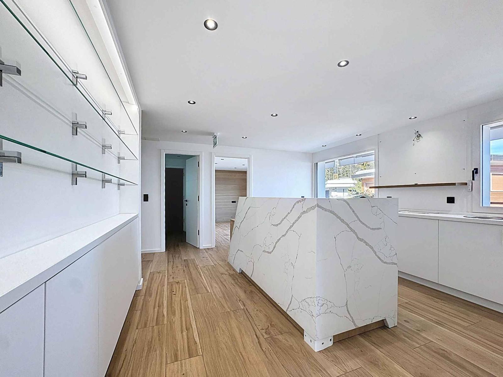 Situation exceptionnelle au cœur de Crans avec vue panoramique