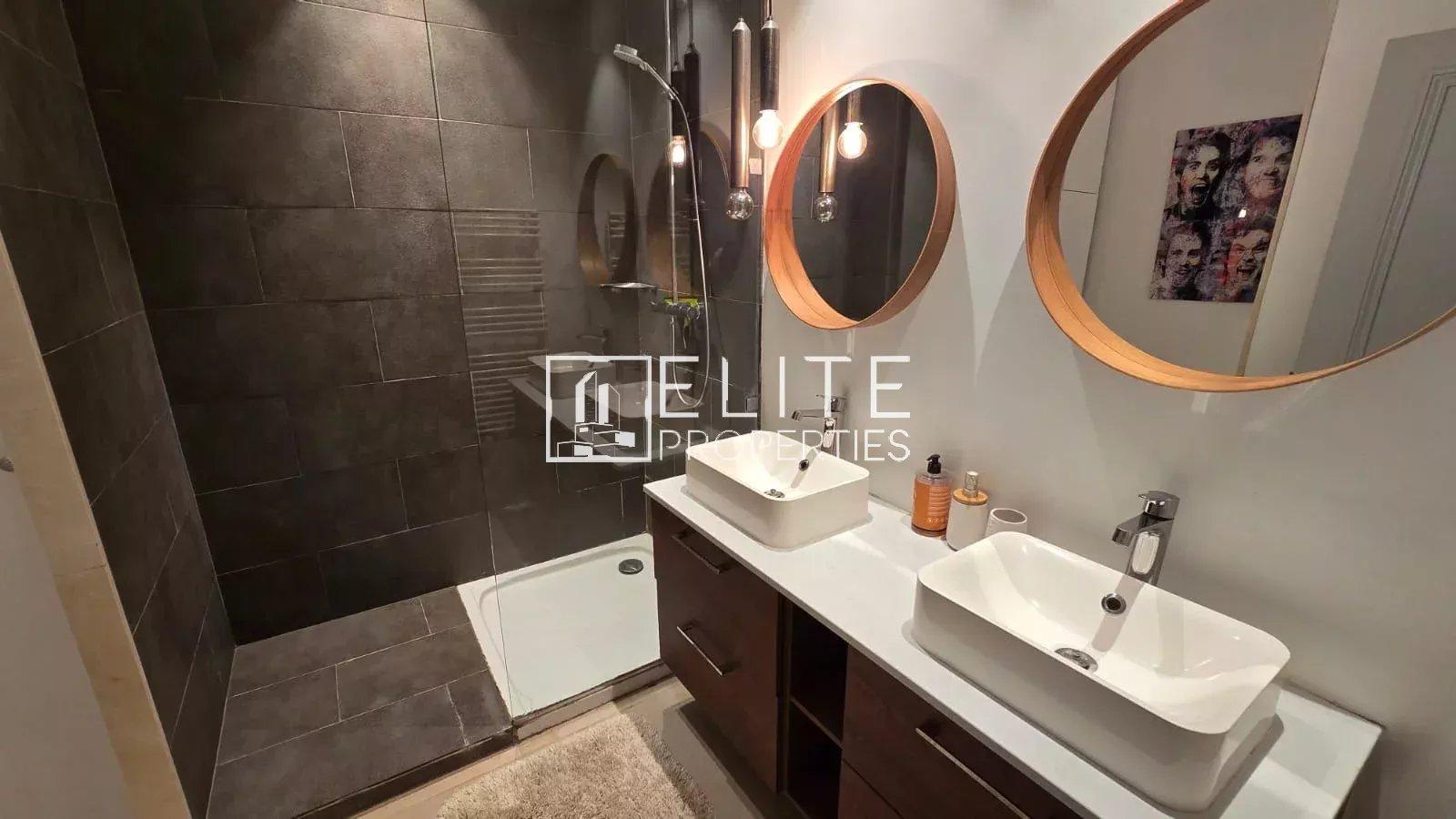 MAISON 7 PIÈCES DE 203 m² + PISCINE – PEYMEINADE