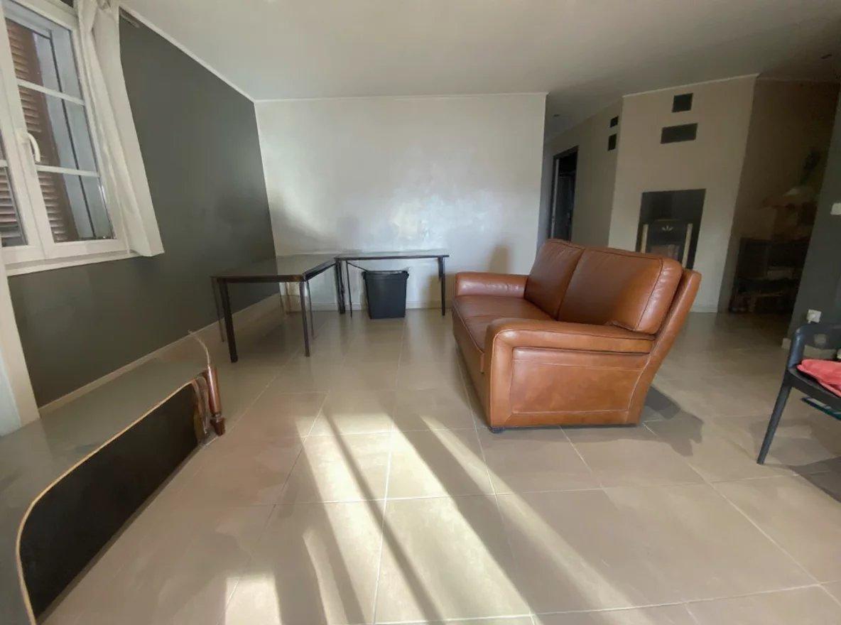 VIDAUBAN  BELLE VILLA 2 APPARTEMENTS 136M2 PRES DU CENTRE