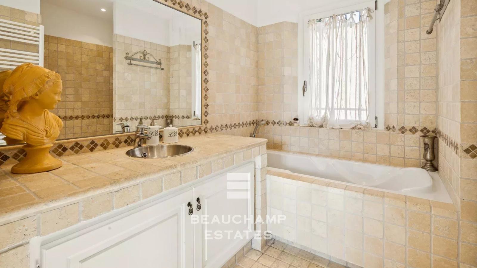 Villa provençale 4 chambres avec vue mer - Grimaud
