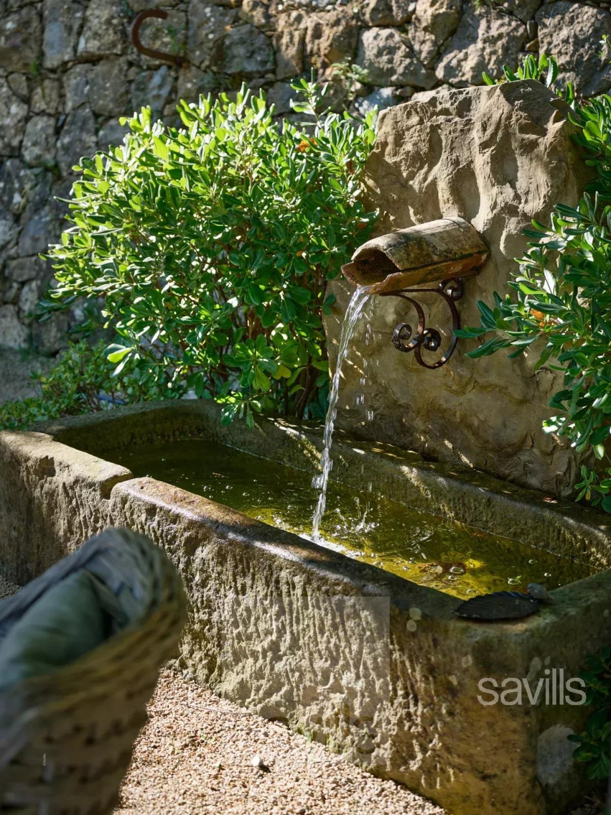 Propriété d’exception avec vues panoramiques