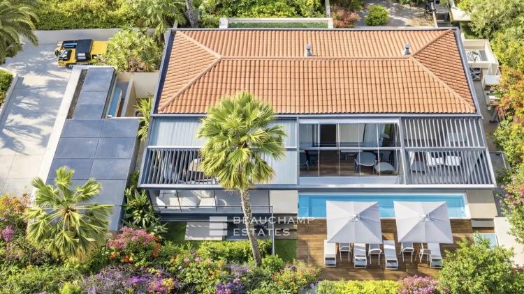 Luxueuse villa contemporaine à 100 mètres du centre villa de Saint-Tropez
