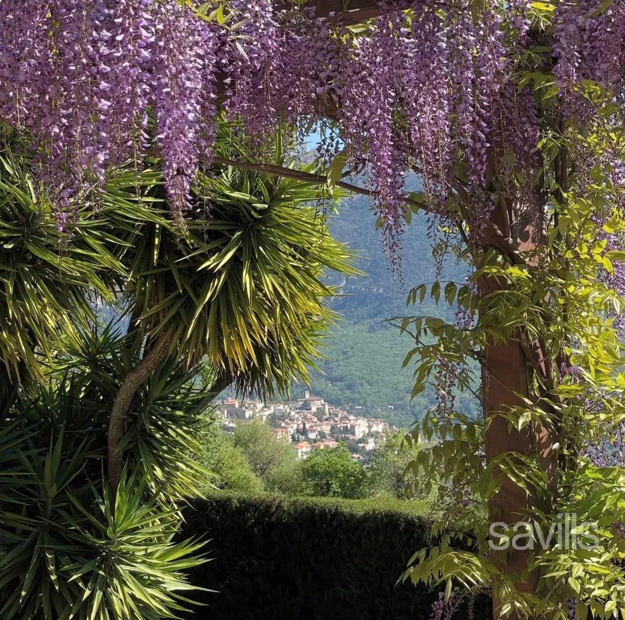 Propriété d’exception avec vues panoramiques