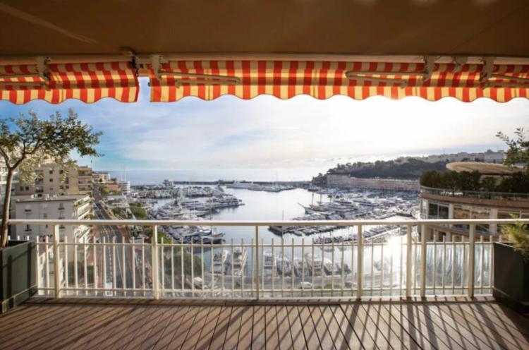 Appartement de 3 chambres avec vue sur F1 et Port Hercule