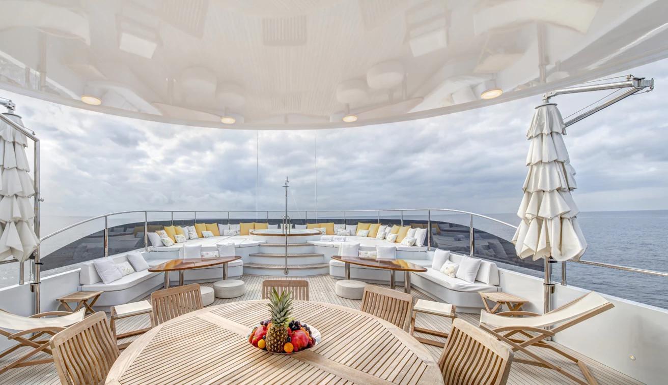 63c83_235cd_xfexf_baron_trenck_barcelona_yachting_-_5.jpg
