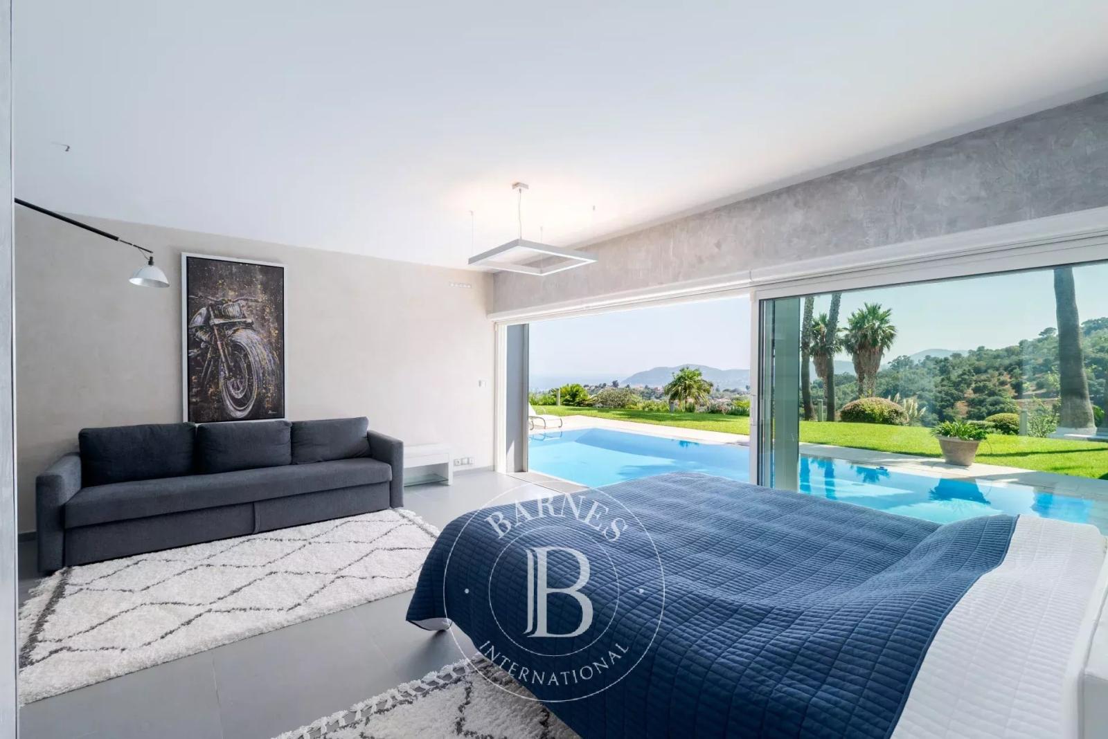 MANDELIEU LA NAPOULE - VUE MER PANORAMIQUE - VILLA 4 CHAMBRES