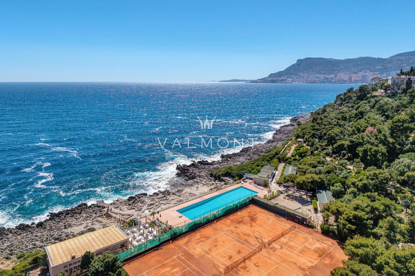 Appartement Belle Époque front de mer proche de Monaco