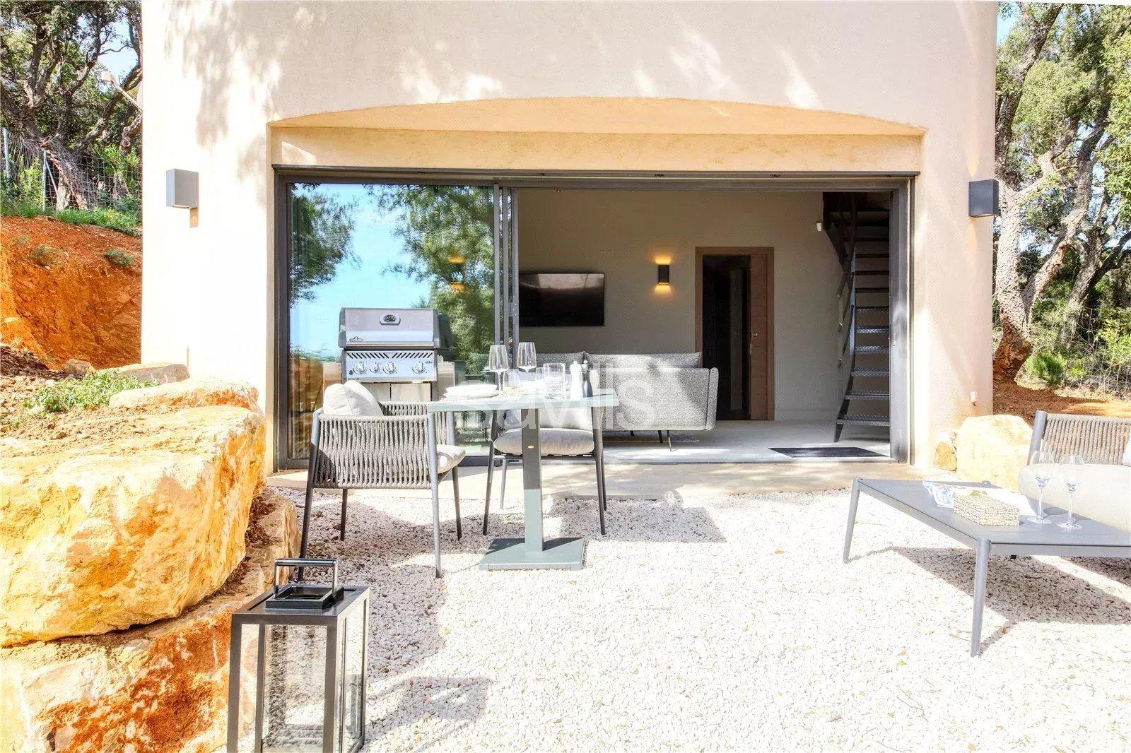 Villa Mathilde : élégance et discrétion au cœur du Domaine Louise