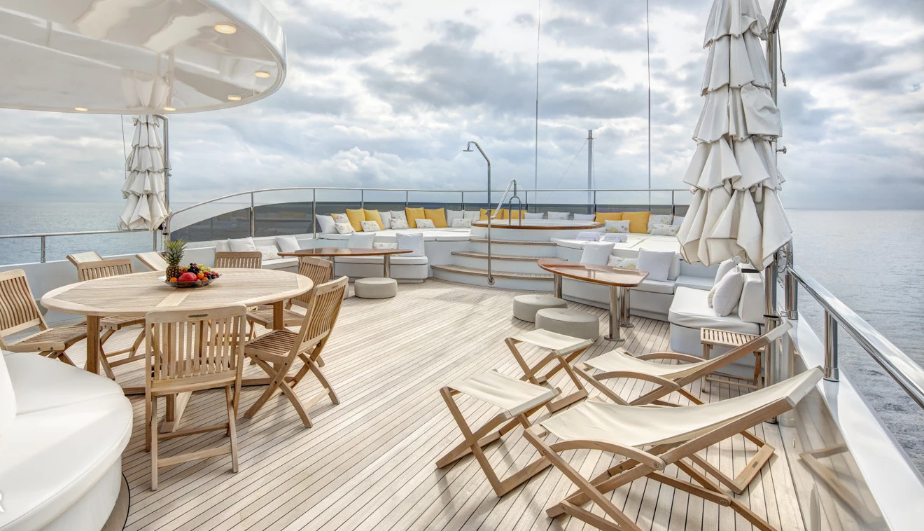 e8ec8_pp8ra_baron_trenck_barcelona_yachting_-_4.jpg