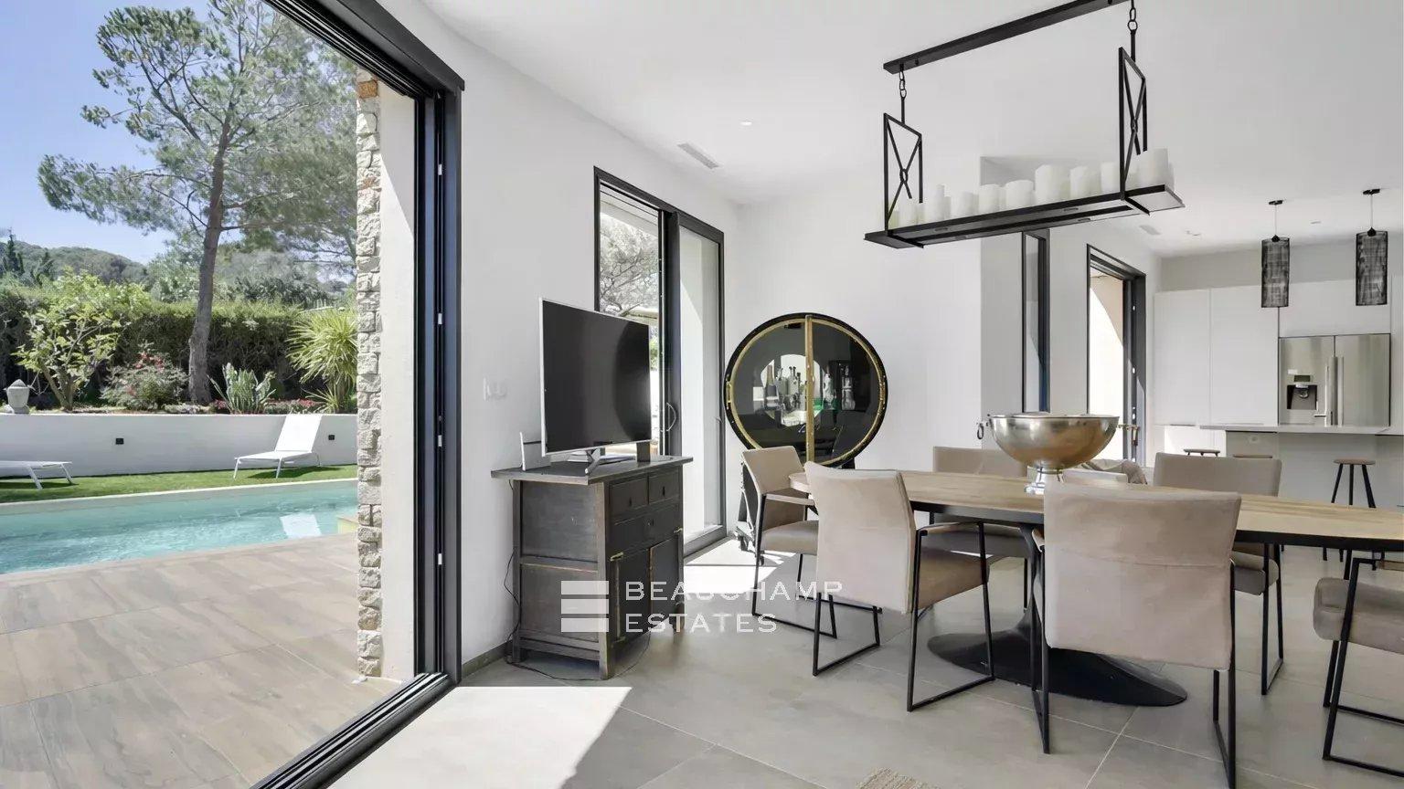 Villa moderne proche de la plage des Salins, dans un domaine privé et sécurisé