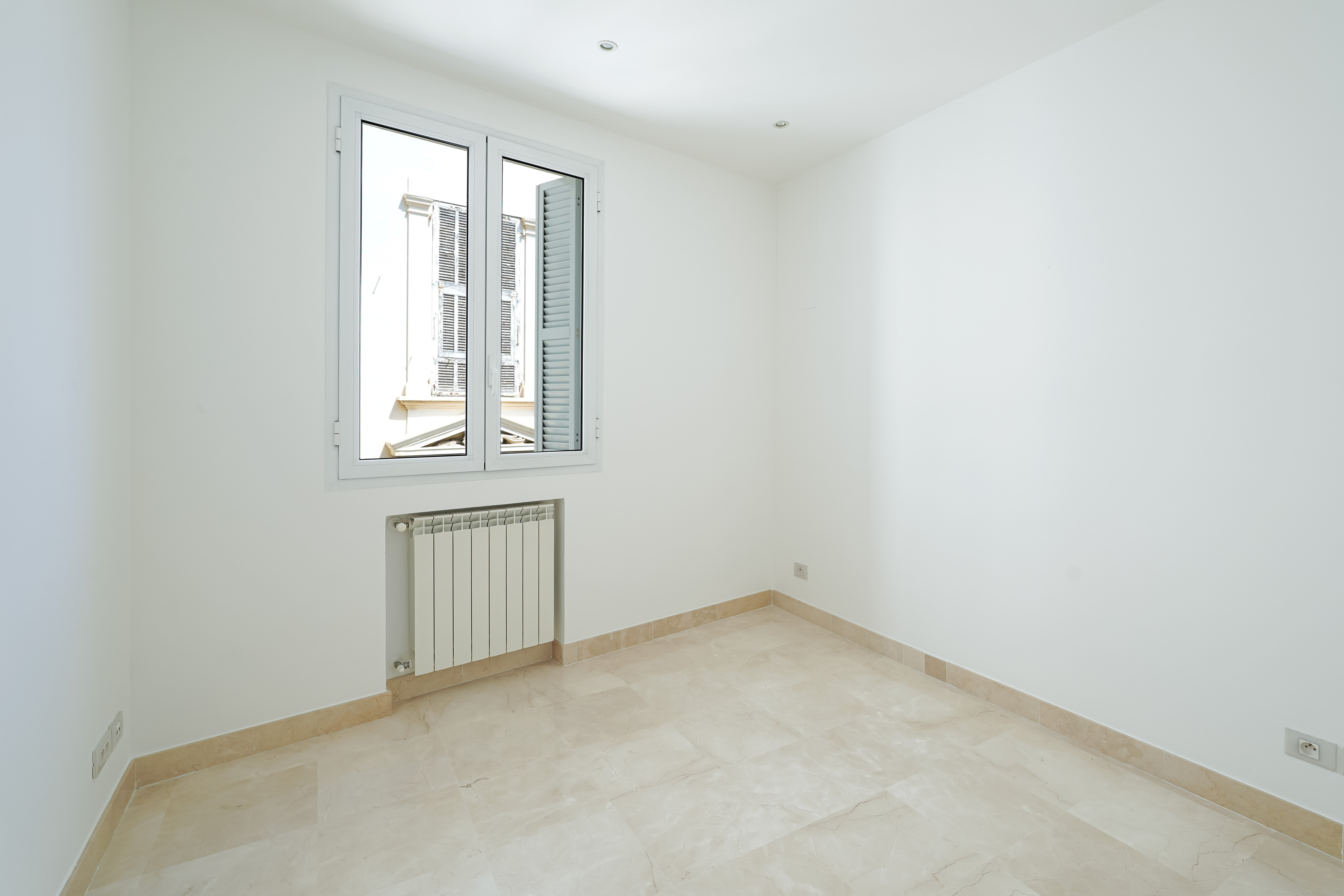 69012_chambre-3-pie-ces-zodiaque-valeri-agency-1785767928.jpg