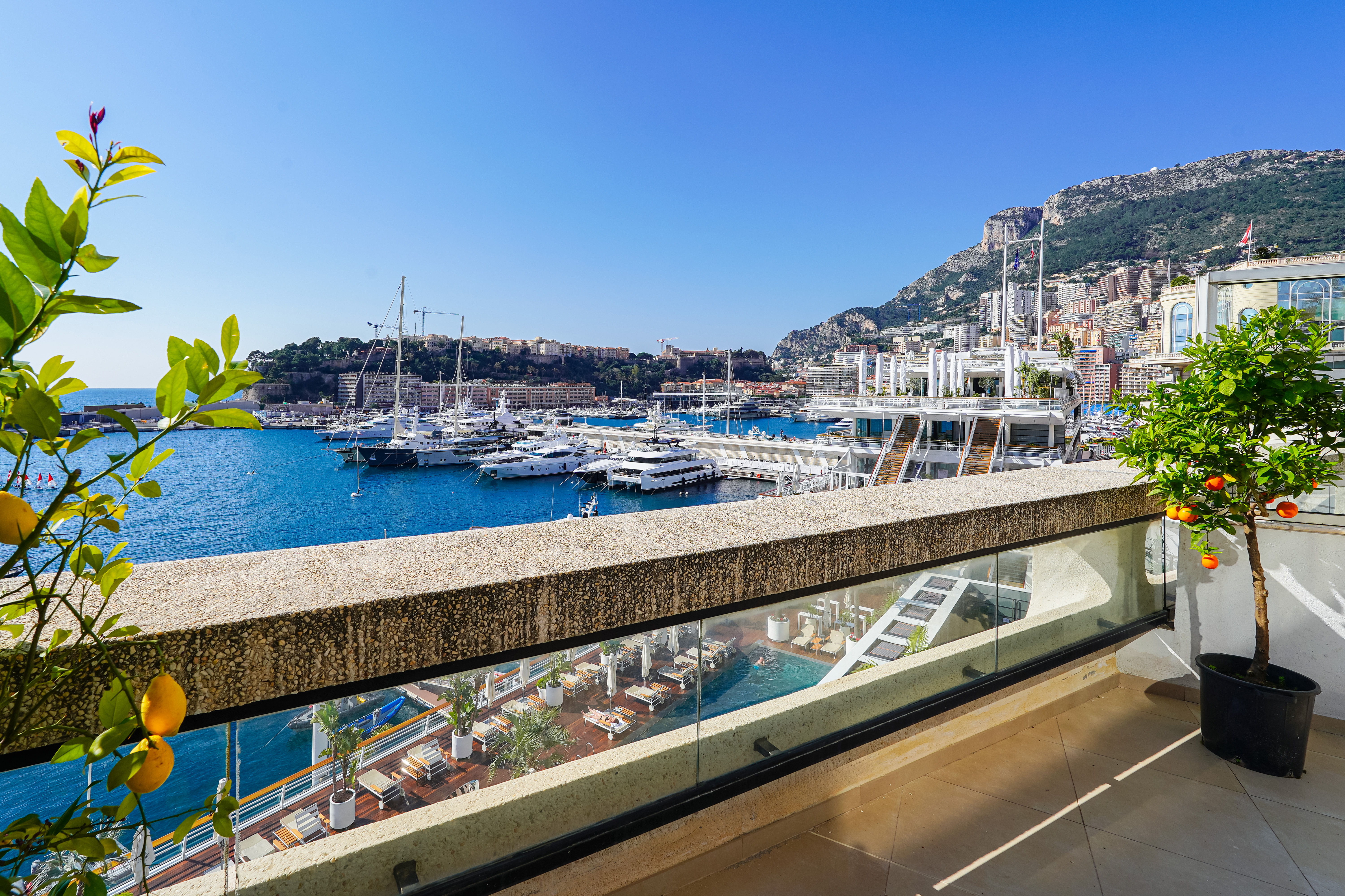 69a8d_terrasse-2-bis2-mc-star-barnes-valeri-agency-monaco-1773919090.jpg