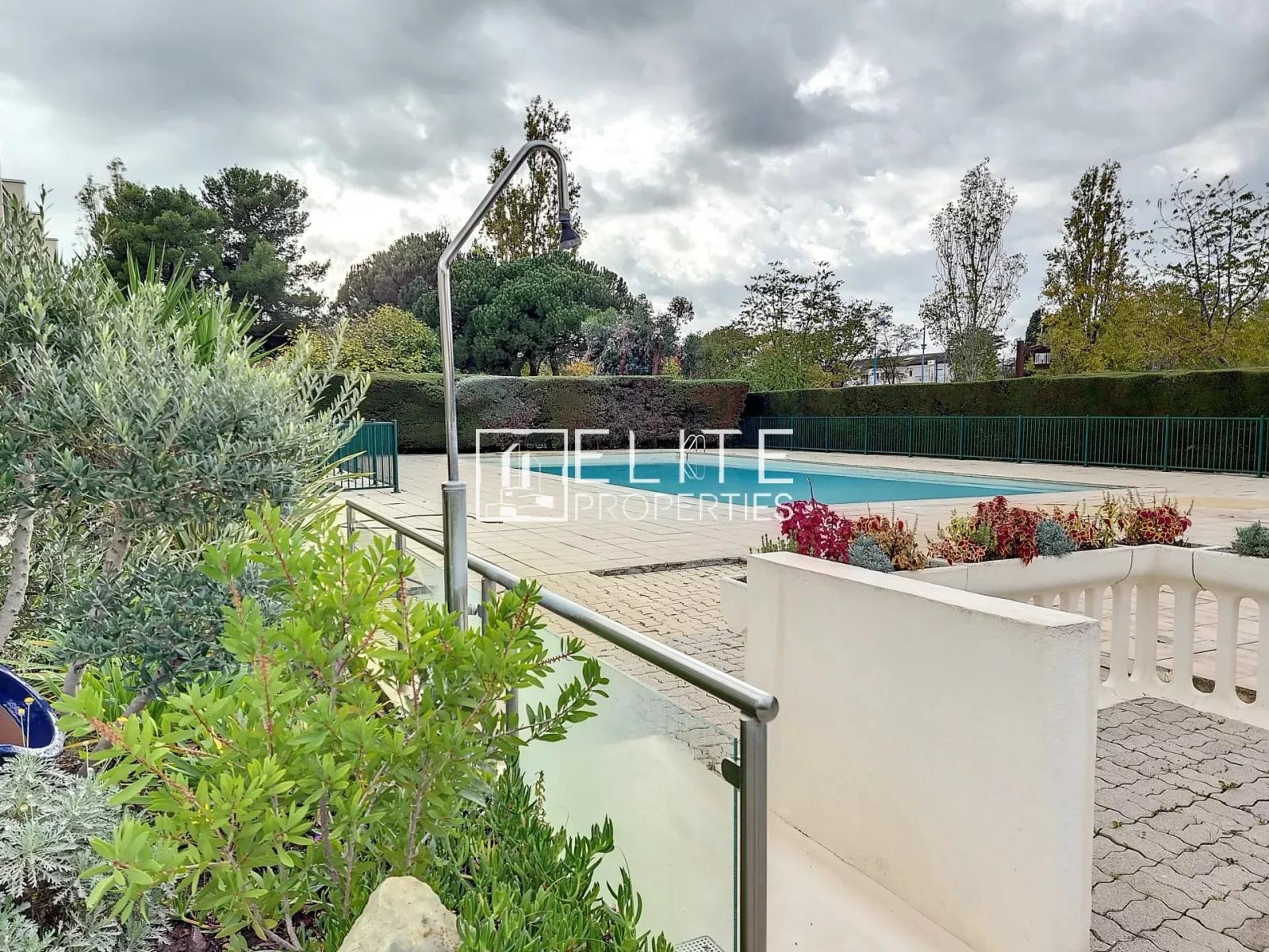 APPARTEMENT 2 PIECES + TERRASSE MANDELIEU