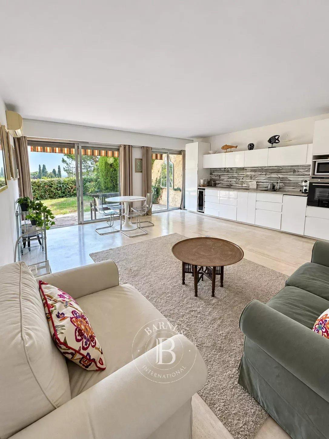 Vence - superbe appartement avec jardin privatif