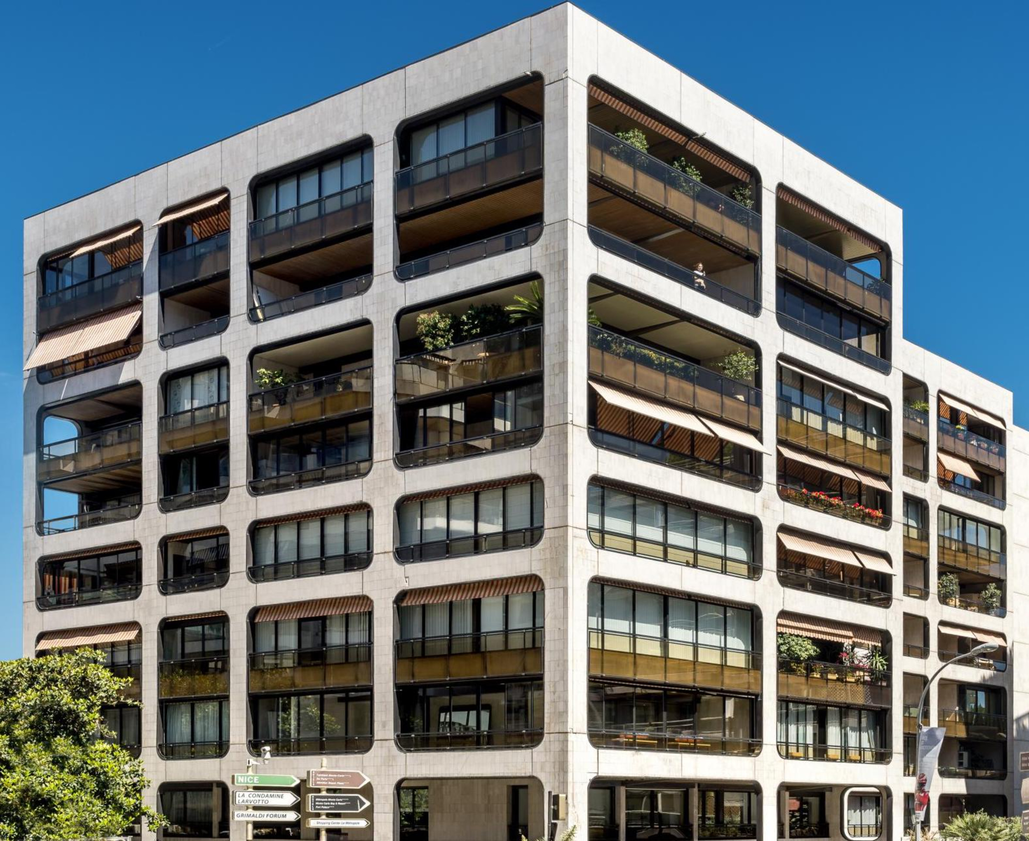6acd2_le-montaigne-1--1755765212.jpg