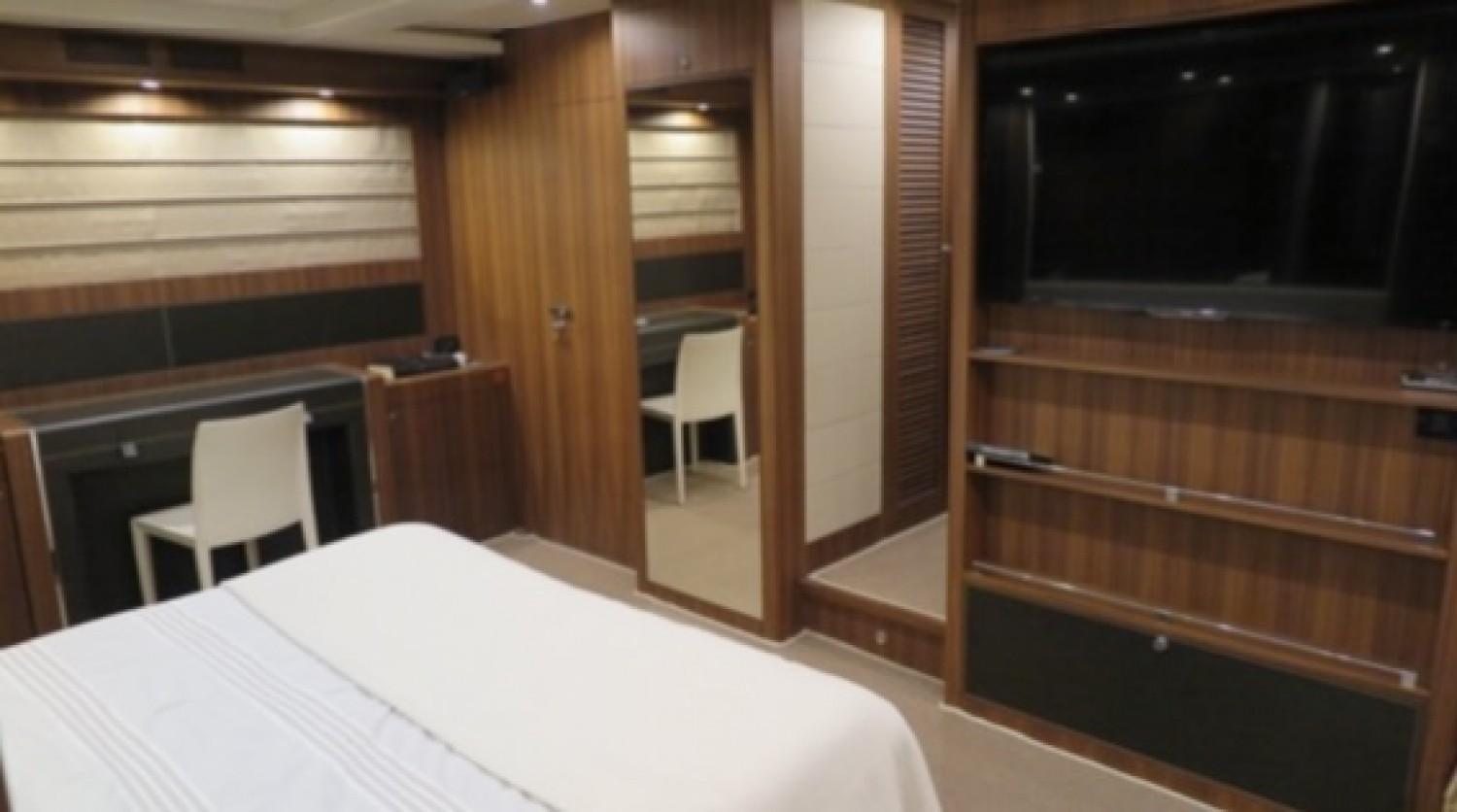 6e42c_cab64_bateau_riva-opera-85_9576727.jpg