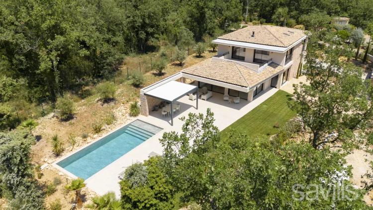 Villa de luxe dans le domaine de Terre Blanche.