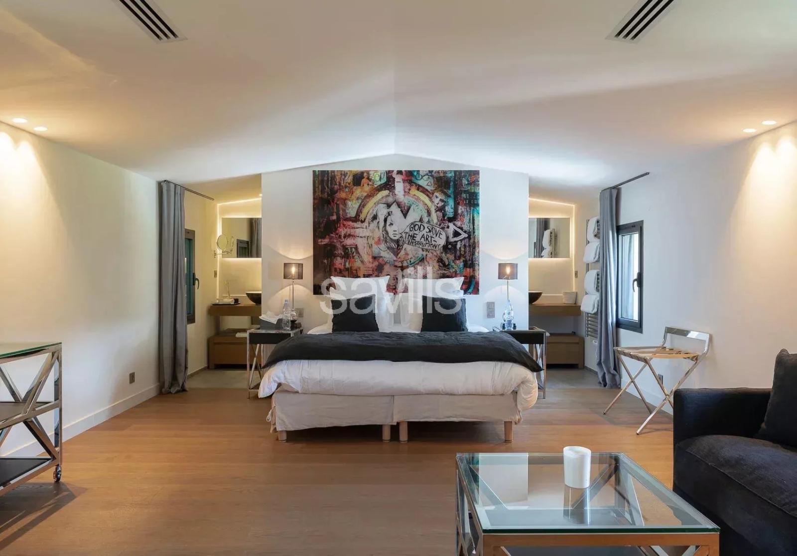 Villa contemporaine pour 12 personnes, à deux pas de Saint-Tropez