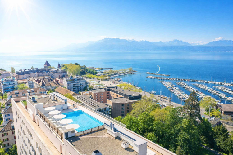 Au cœur de Ouchy, appartement de standing de 7 pièces avec vue sur le lac