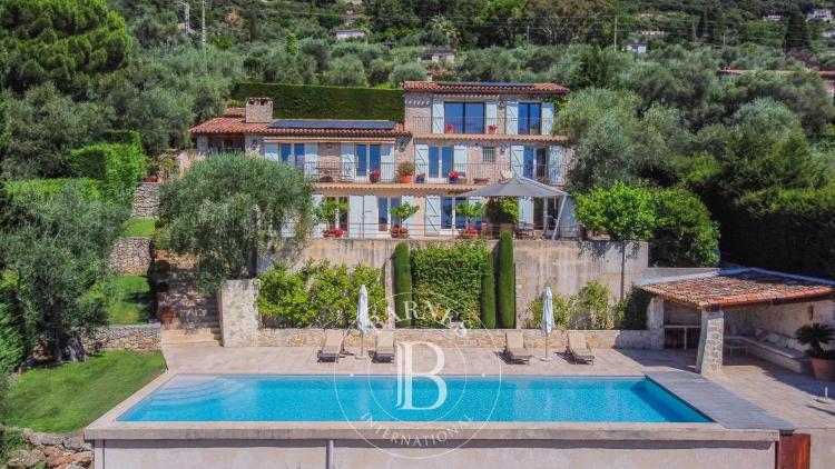 EXCLUSIVITÉ Spéracèdes - Villa provençale entièrement rénovée vue panoramique - 5 chambres
