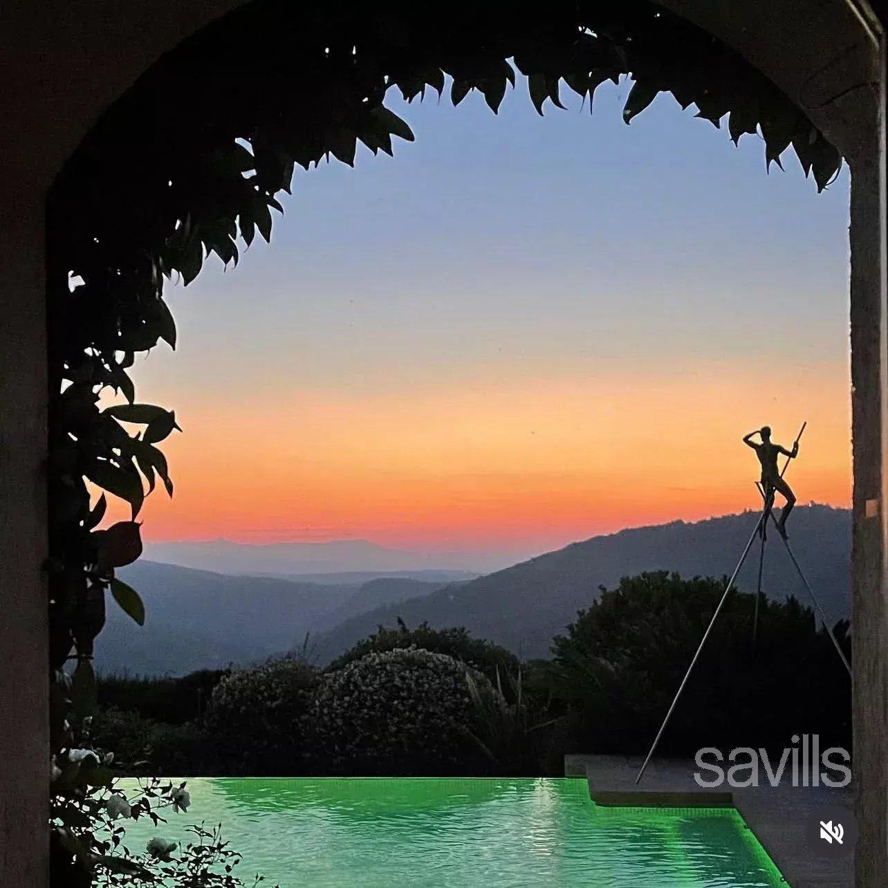 Propriété d’exception avec vues panoramiques