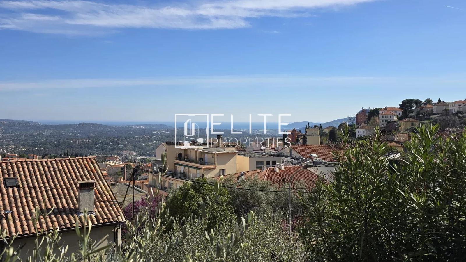 2 APPARTEMENTS EN BAS DE VILLA 135 m² & VUE MER – GRASSE