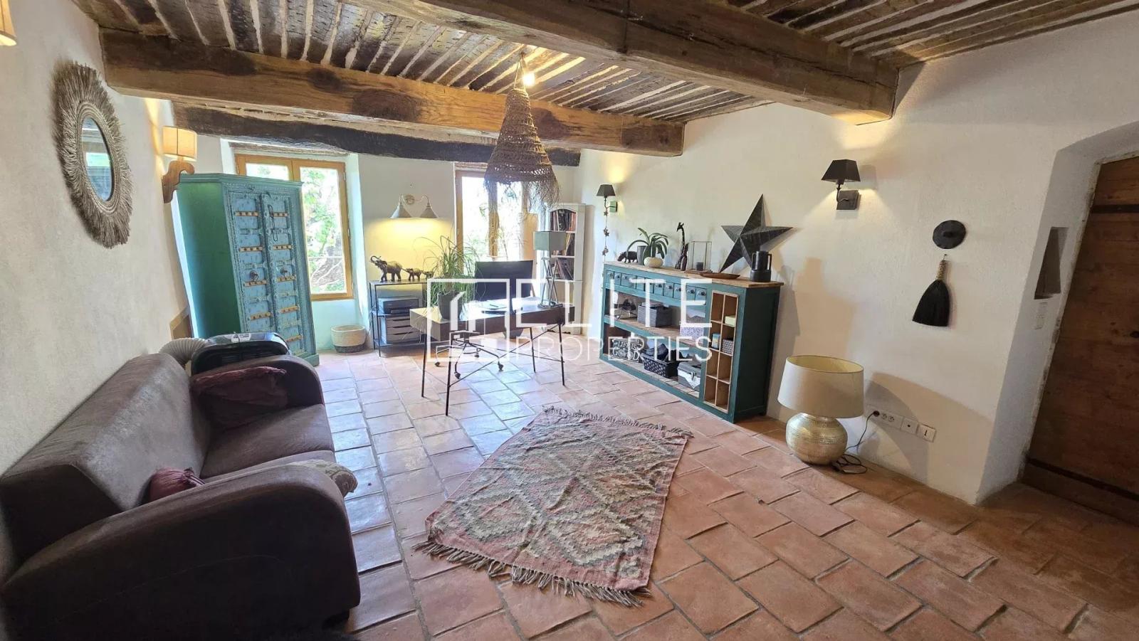 MAISON EN PIERRE 233m² & PISCINE + DÉPENDANCES - GRASSE