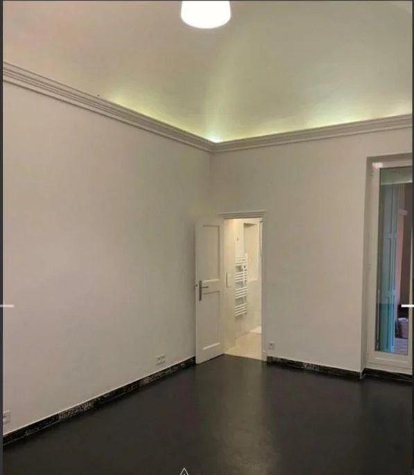 Spacieux appartement de 2/3 pièces à usage mixte