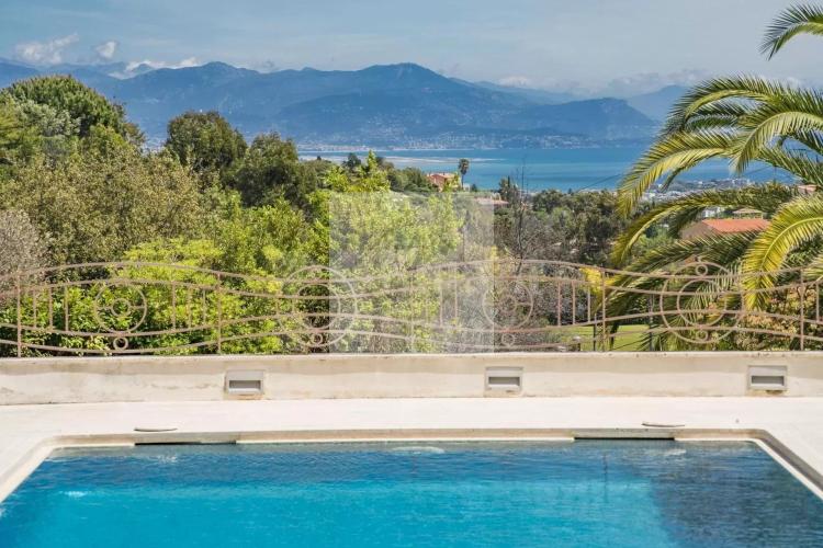 Exceptionnelle villa - vue mer - Cannes