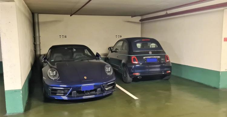 2 places de parking à Jardin Exotique