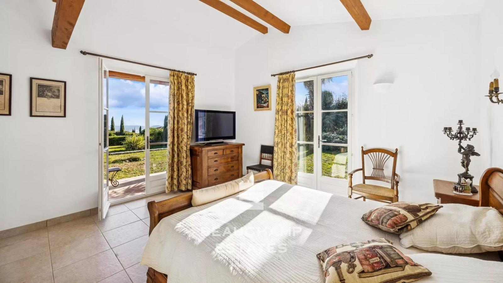 Villa provençale 4 chambres avec vue mer - Grimaud
