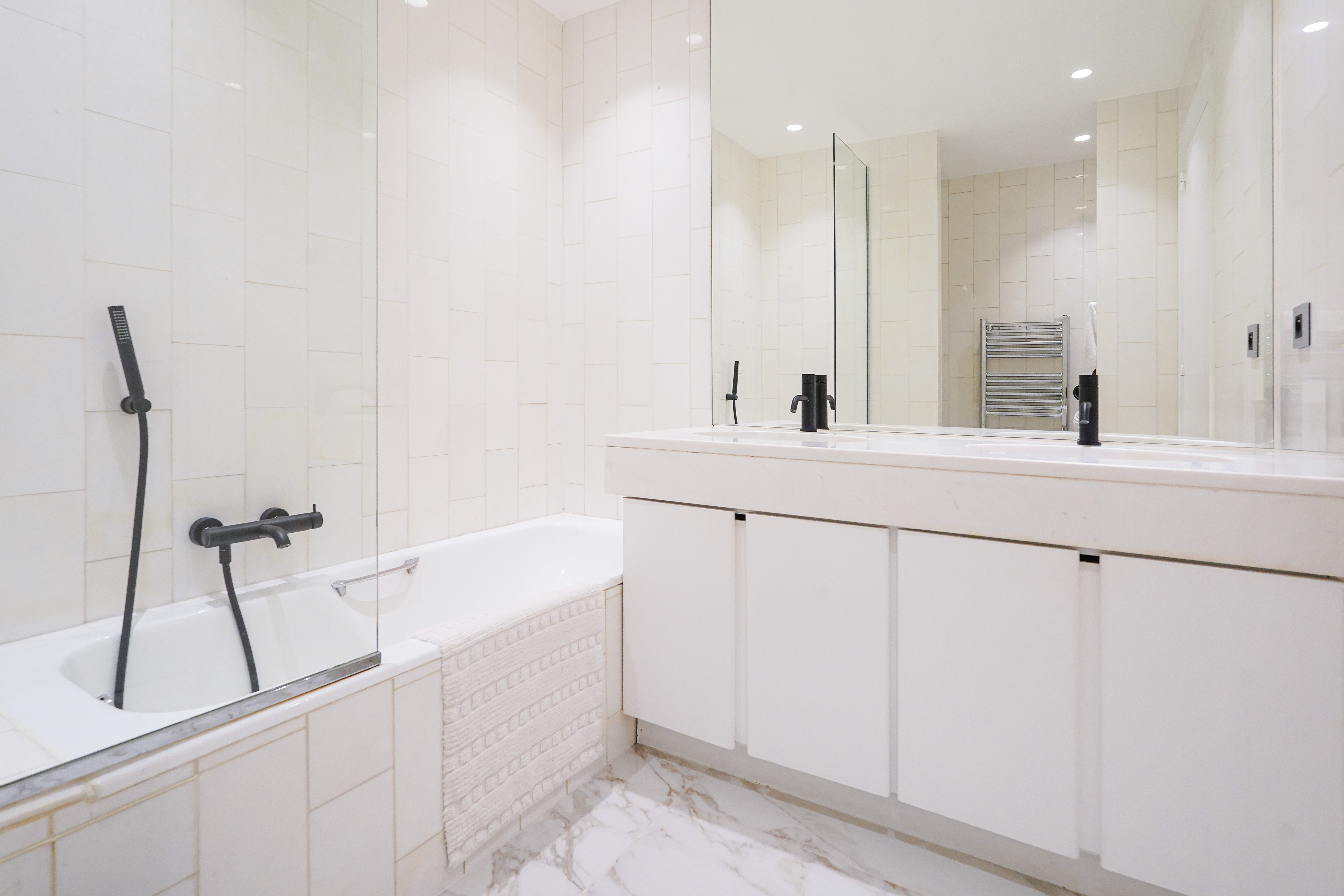 7459e_sdb-barnes-valeri-agency-monaco-1776689973.jpg