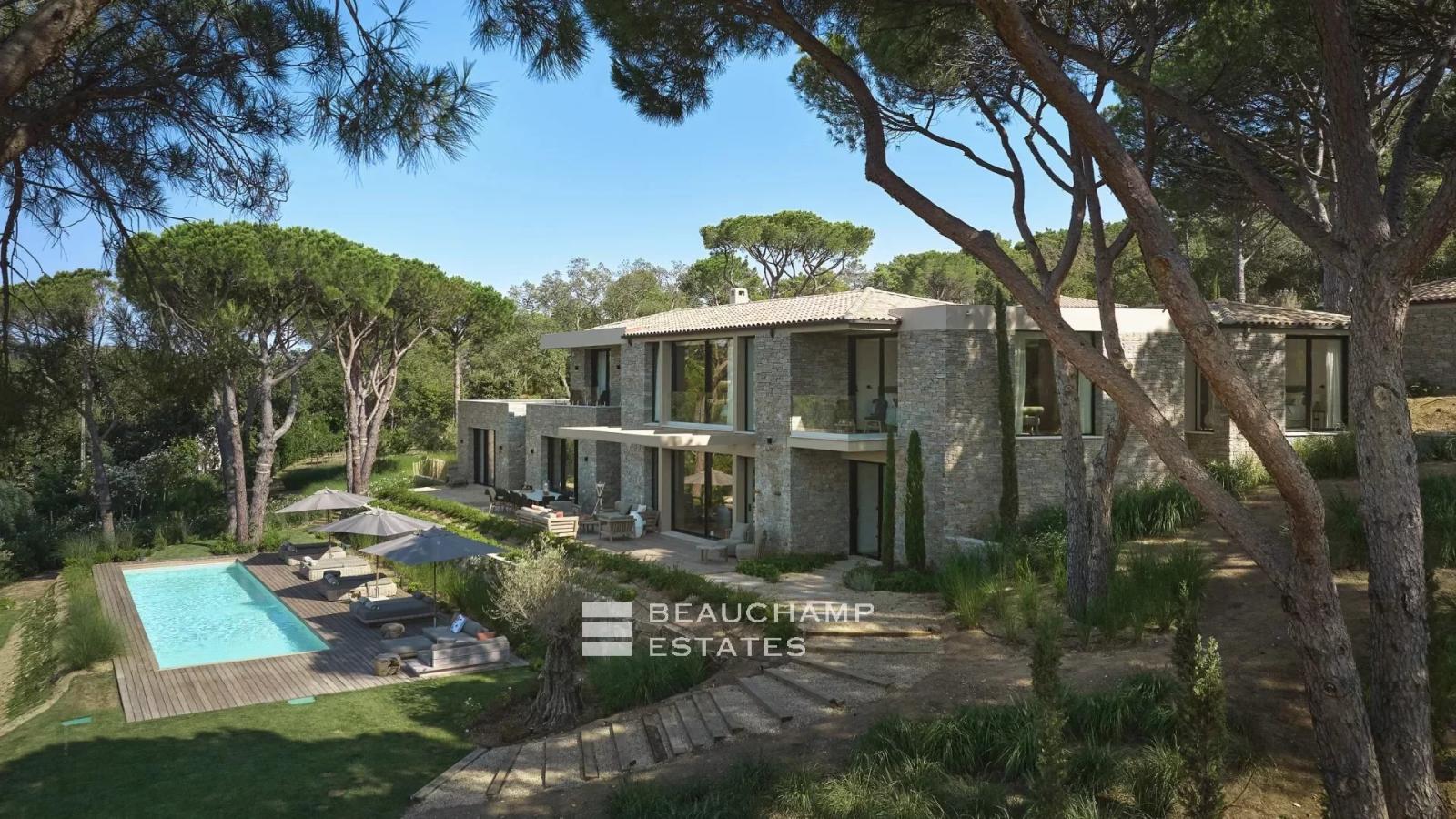 Luxueuse villa de 6 chambres à deux pas du Centre de Saint-Tropez