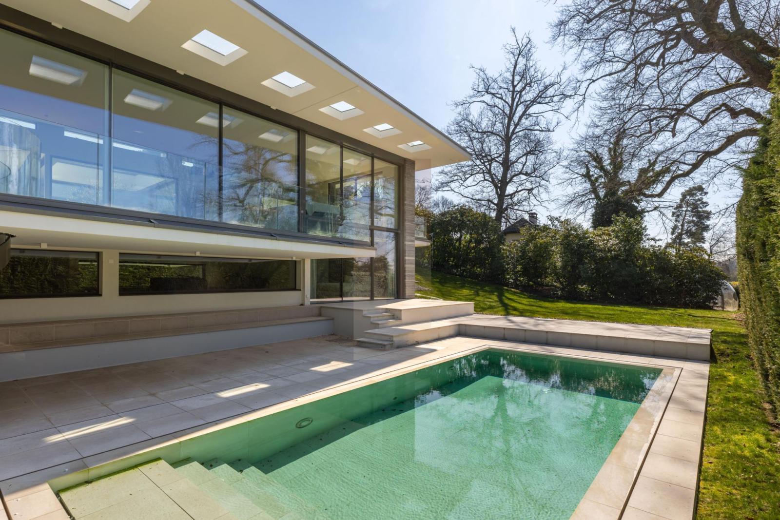 Villa d'exception avec vue lac panoramique