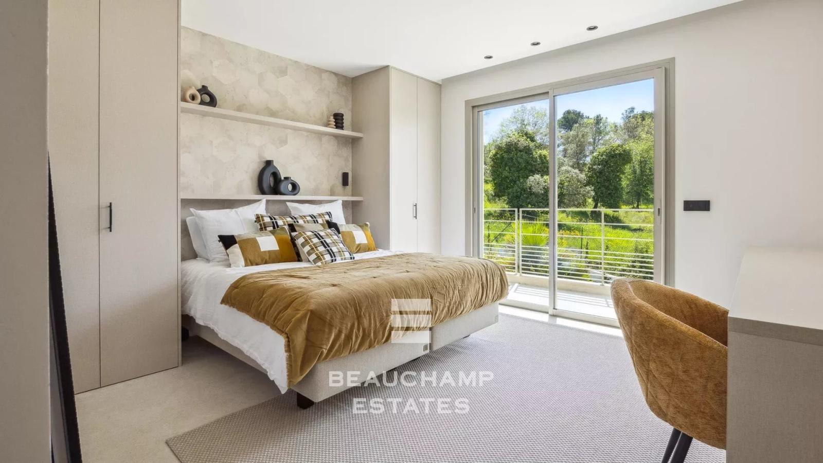 Propriété contemporaine neuve de 6 chambres avec vue dégagée - Mougins